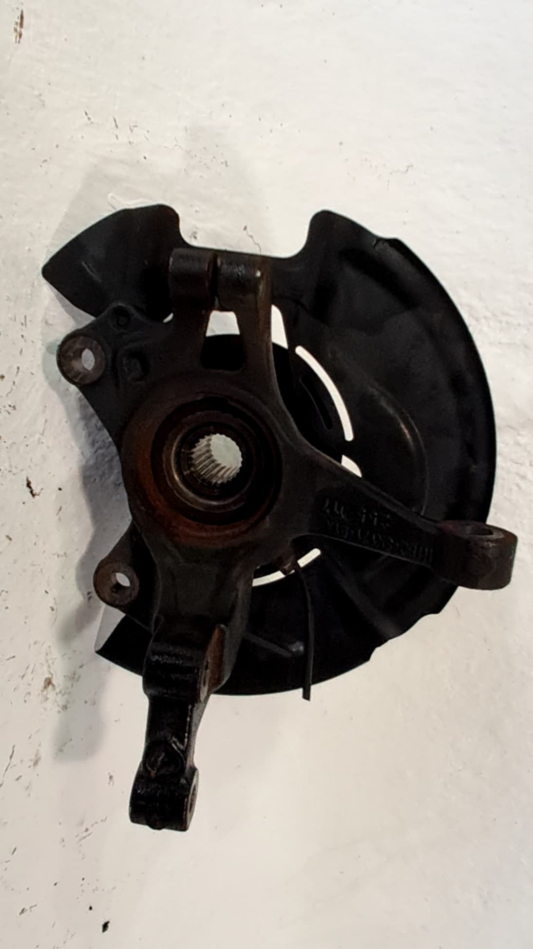 Mangueta delantera izquierda FORD FIESTA 2