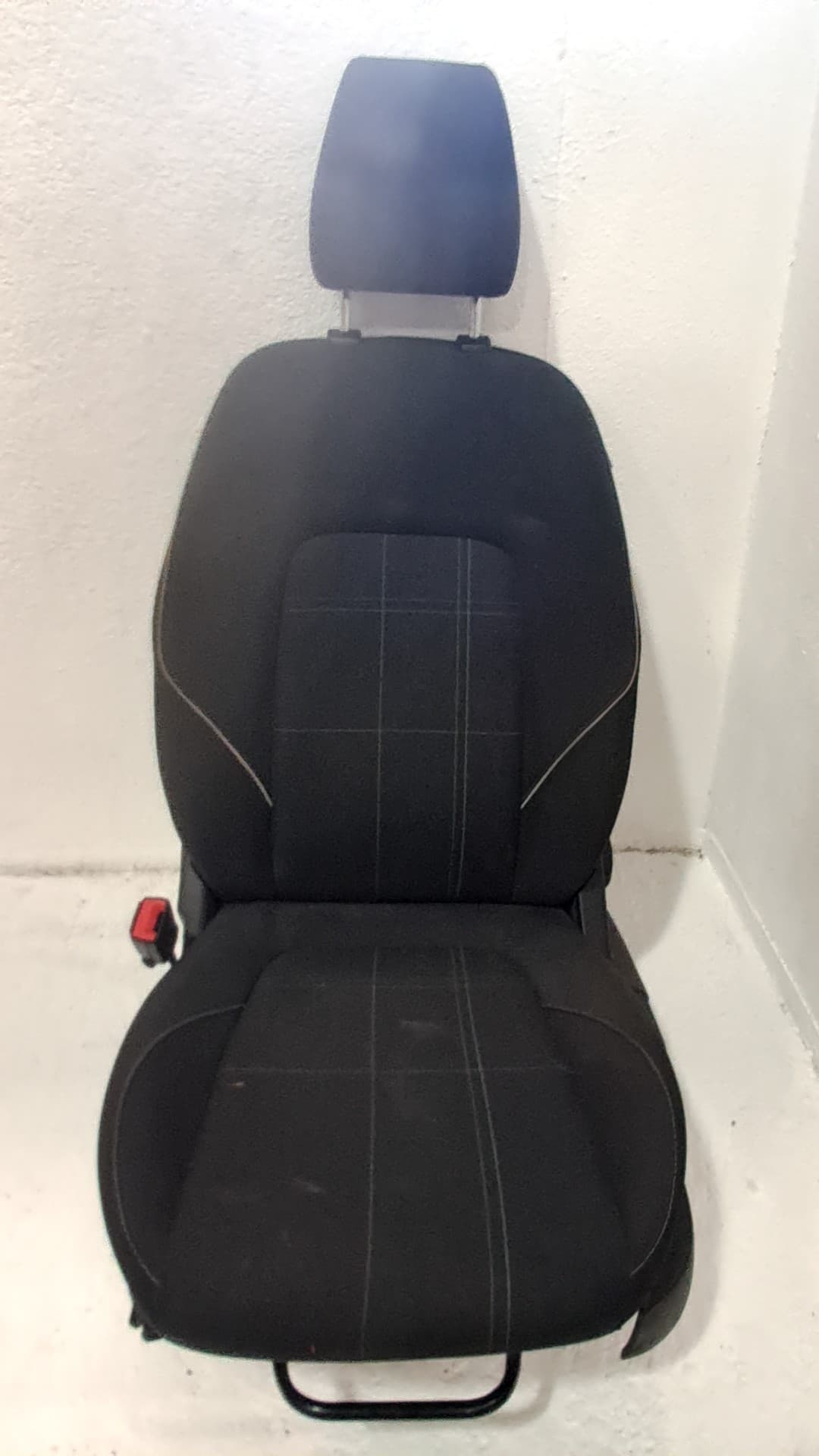 Asiento delantero izquierdo FORD FIESTA