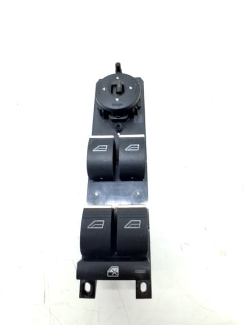 Mando elevalunas delantero izquierdo FORD FOCUS III 2