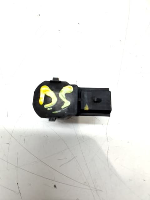 Sensor de aparcamiento FORD FOCUS III