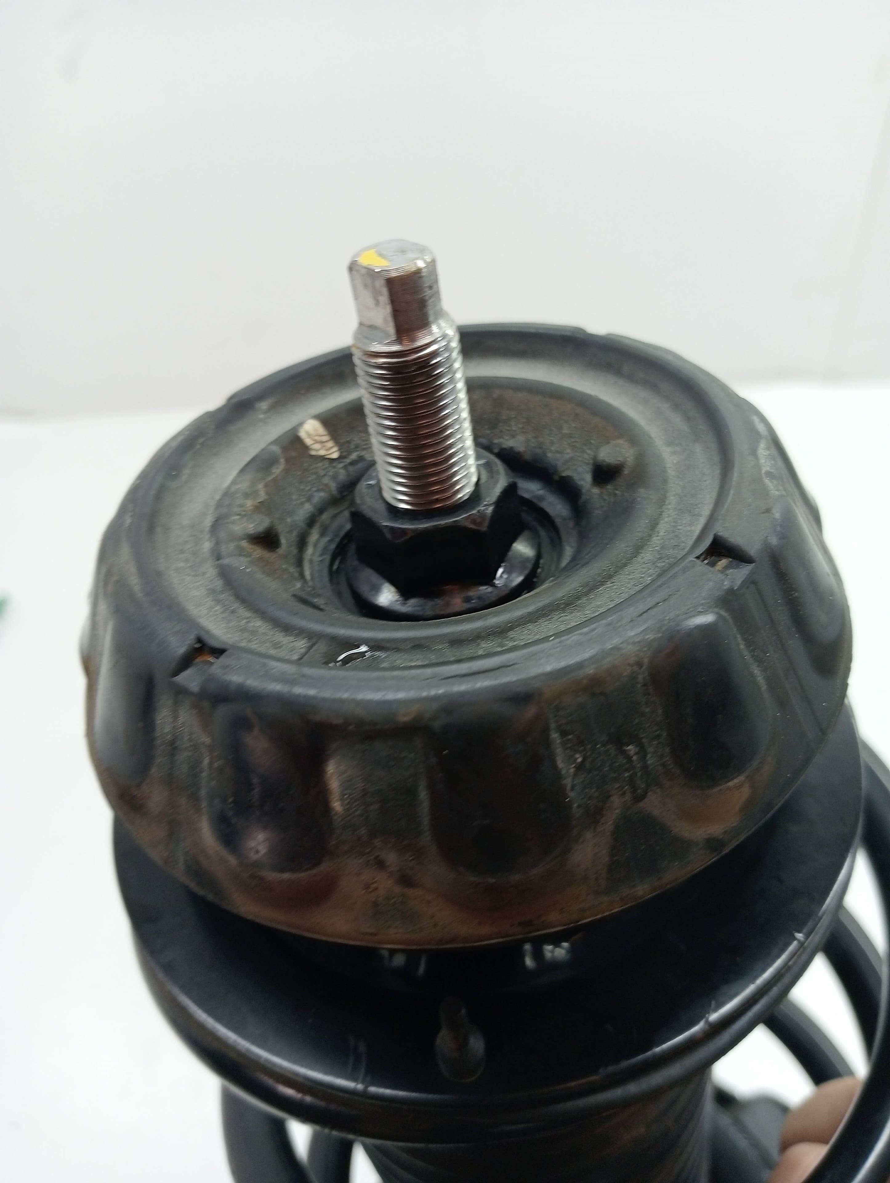 Amortiguador delantero izquierdo KIA RIO 3