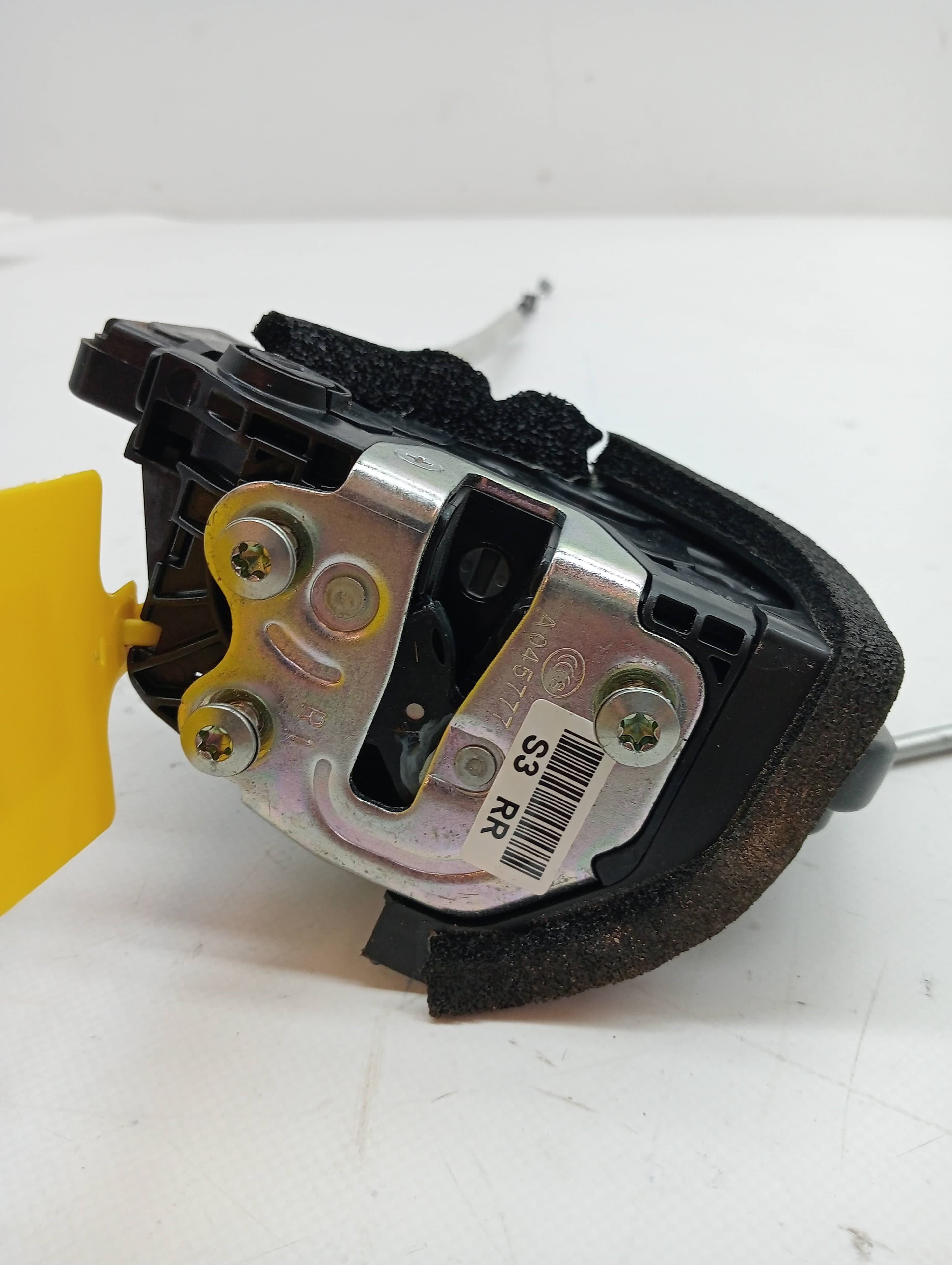 Cerradura puerta trasera derecha KIA RIO 2