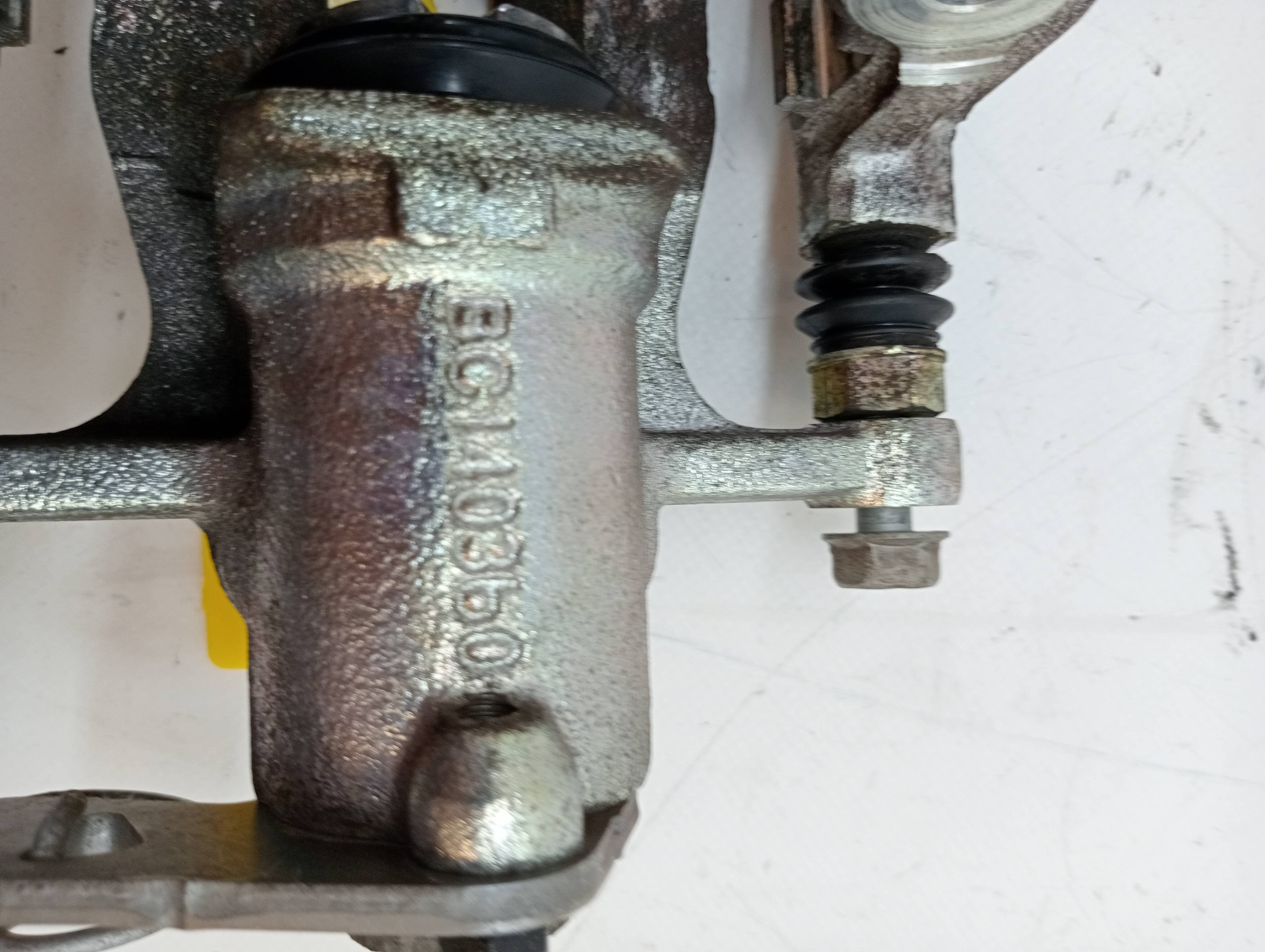 Recambio KIA RIO ref. 58311H8A05 2