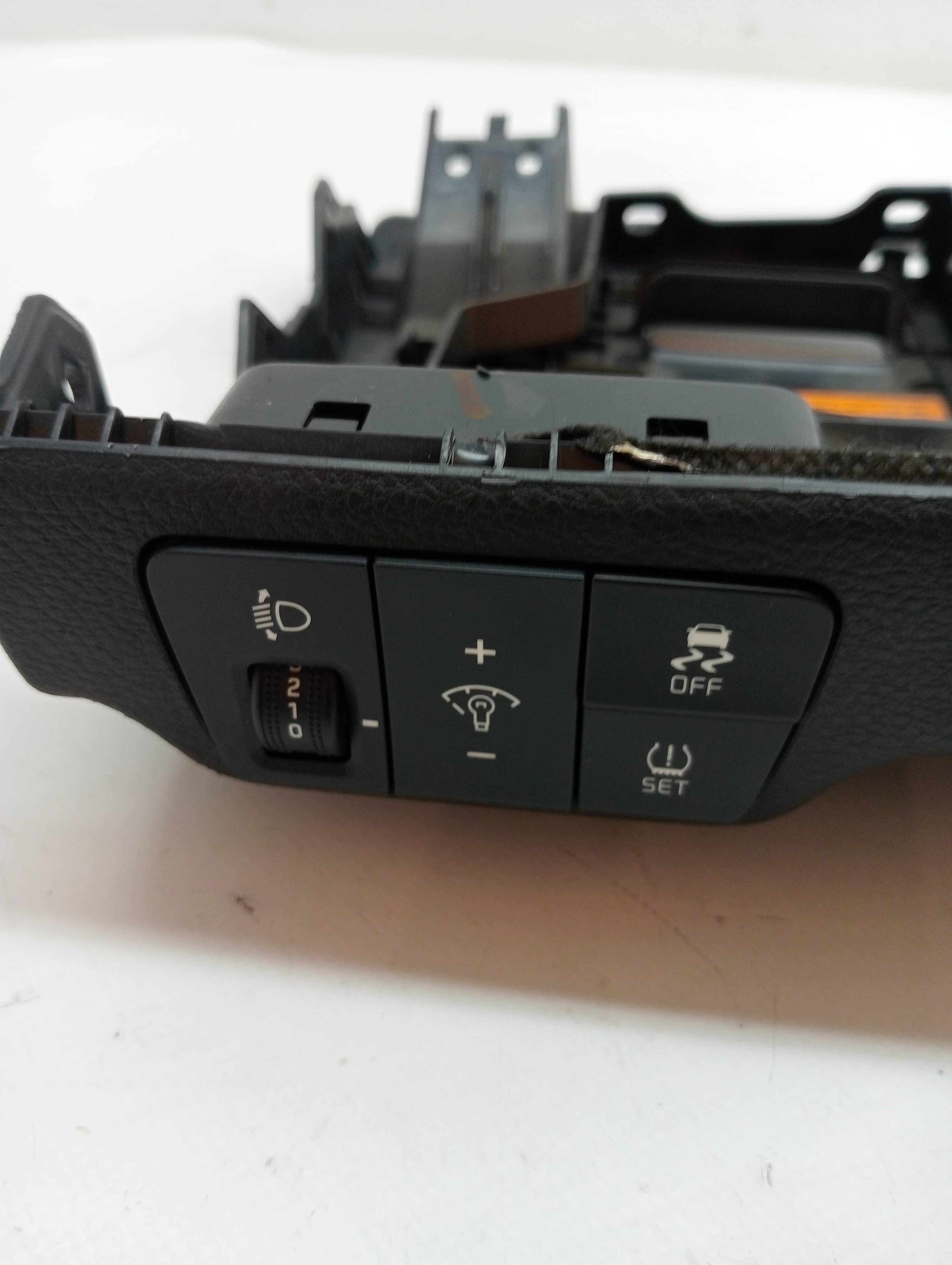 Plastico KIA RIO 3