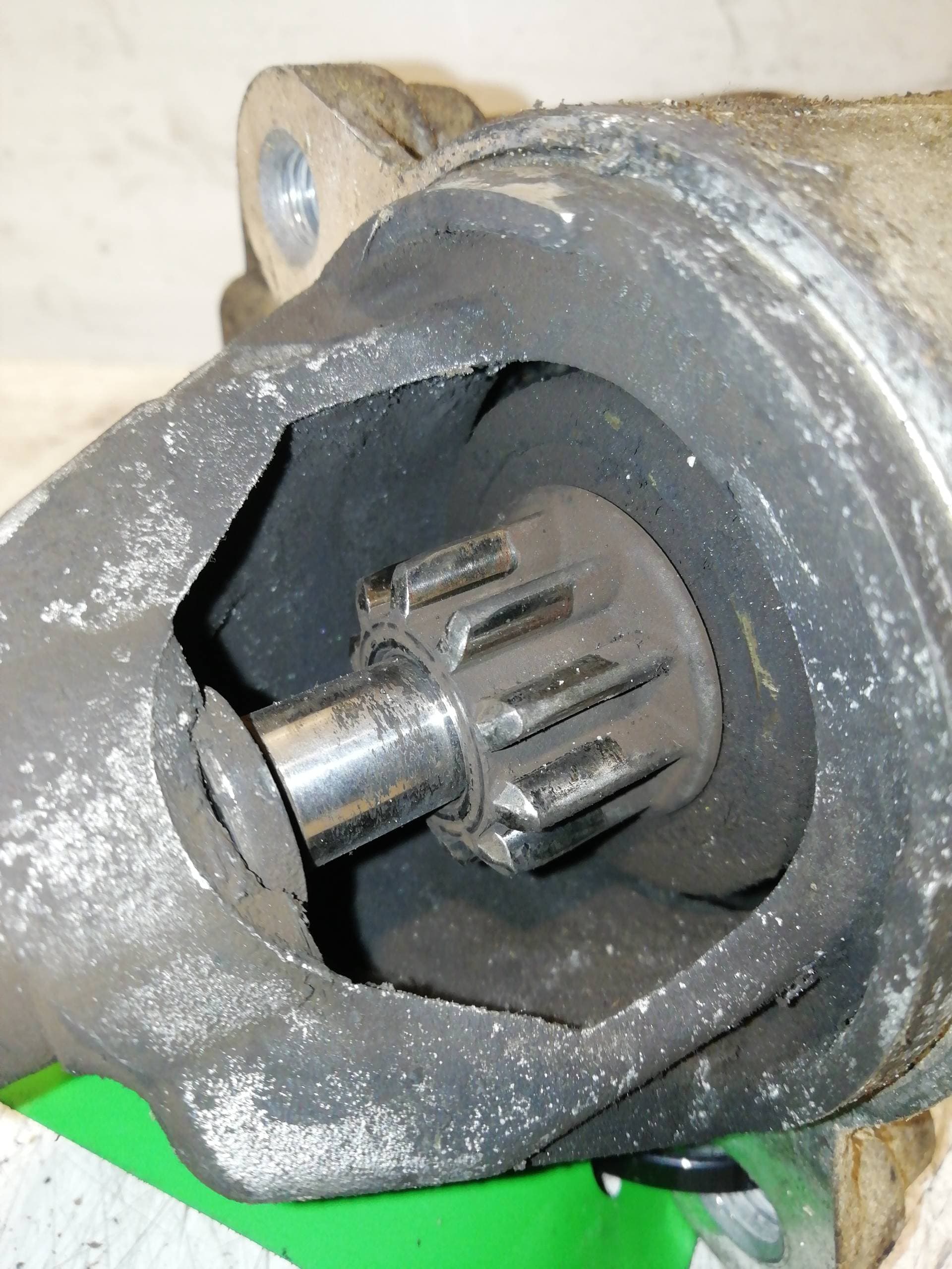Motor arranque FORD FOCUS BERLINA (CAK) 2