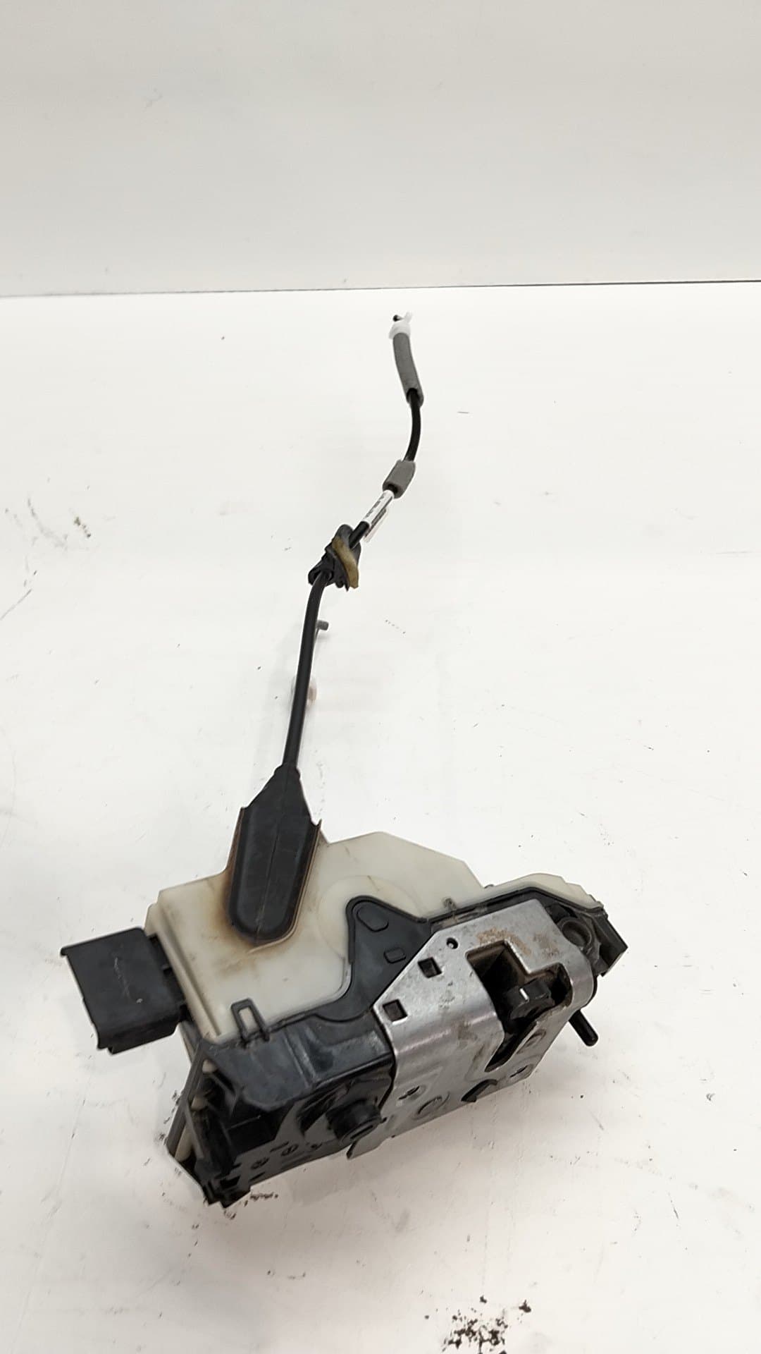 Cerradura puerta delantera derecha PEUGEOT 208 (P2) 4