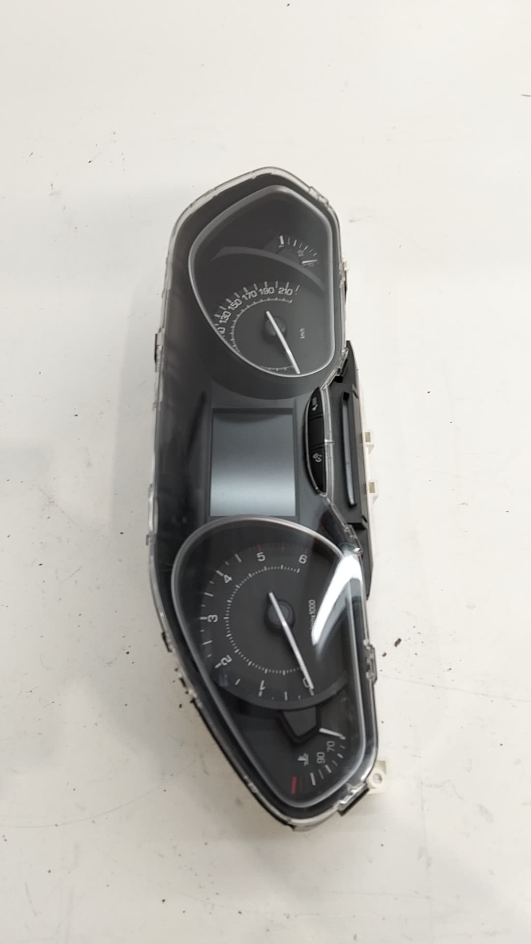 Cuadro instrumentos PEUGEOT 208 (P2)