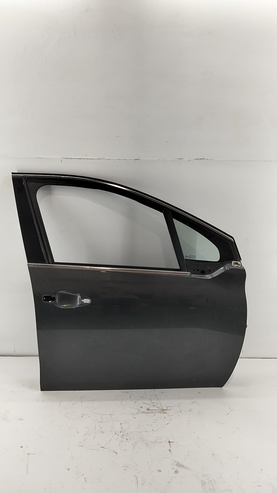 Puerta delantera derecha PEUGEOT 208 (P2)