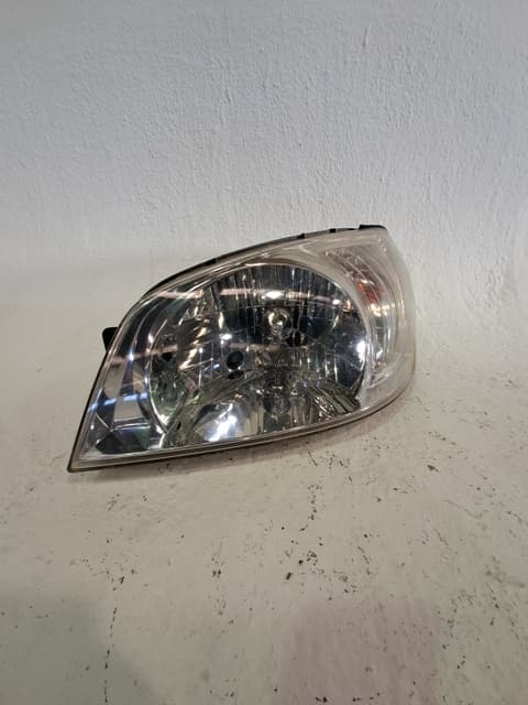 Recambio HYUNDAI GETZ (TB) ref. 921101C010 5