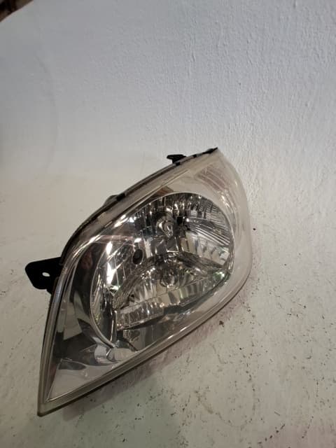 Recambio HYUNDAI GETZ (TB) ref. 921101C010