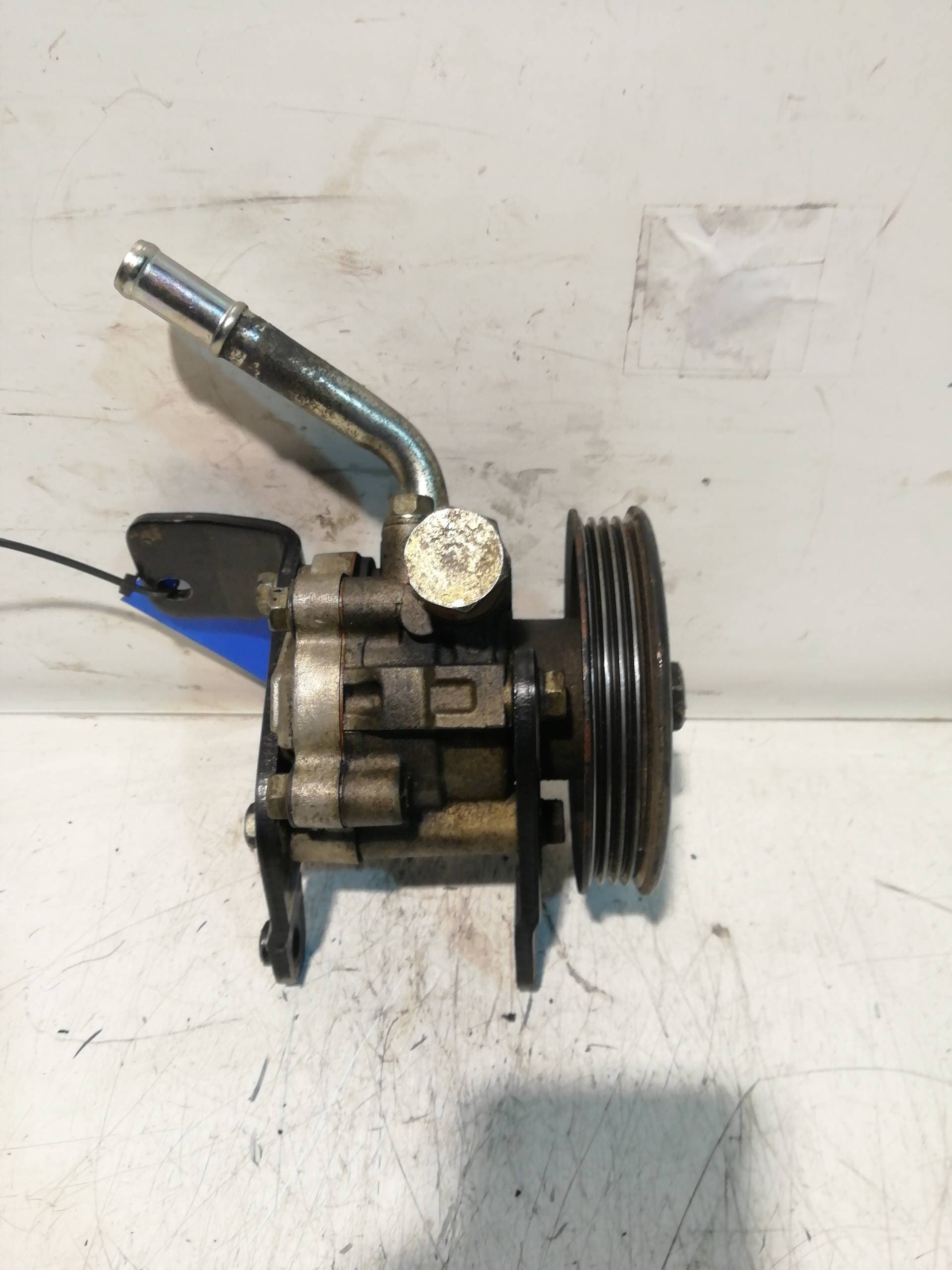 Bomba direccion NISSAN PATHFINDER (R51)