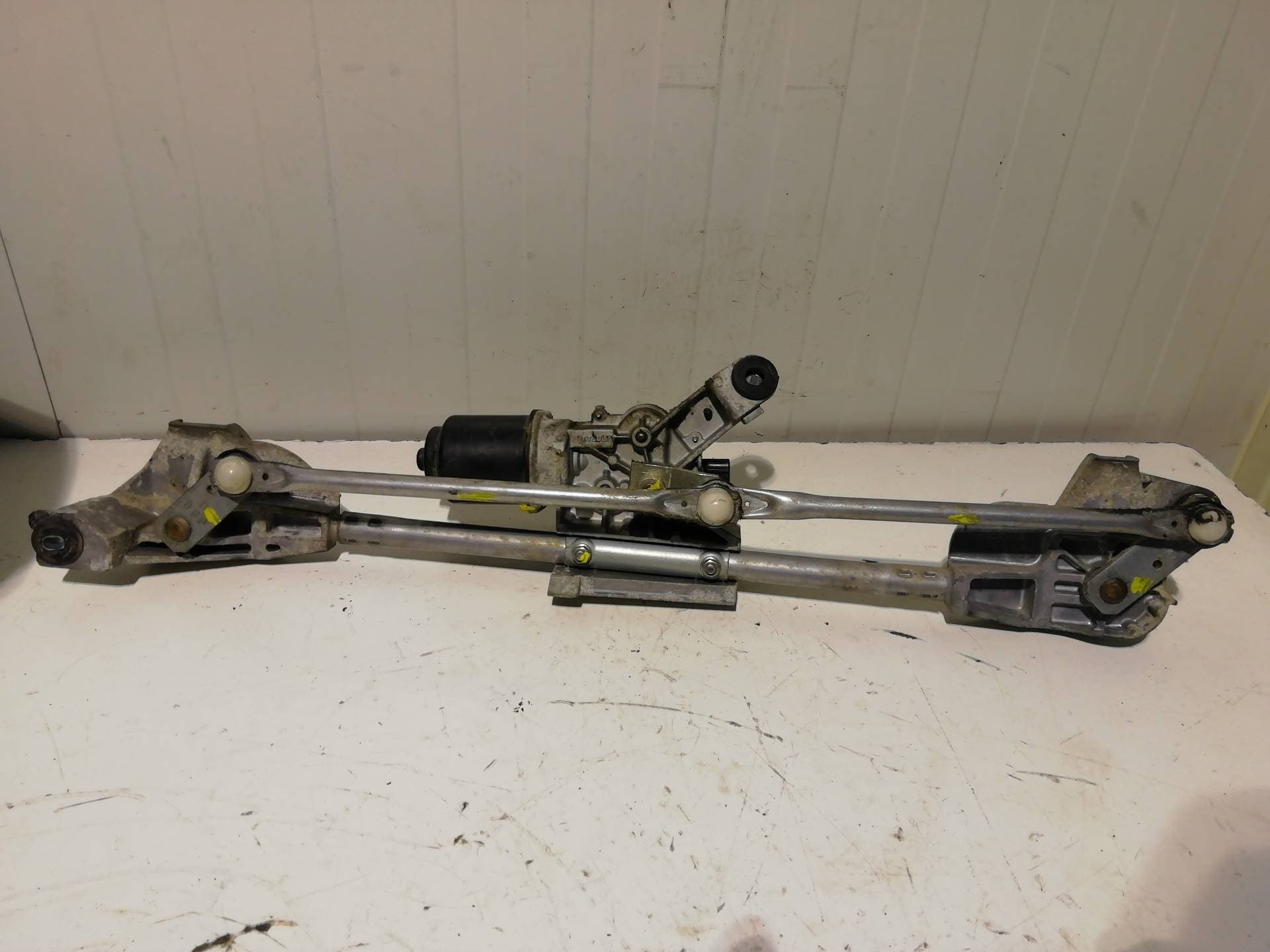 Motor limpia delantero NISSAN PATHFINDER (R51)