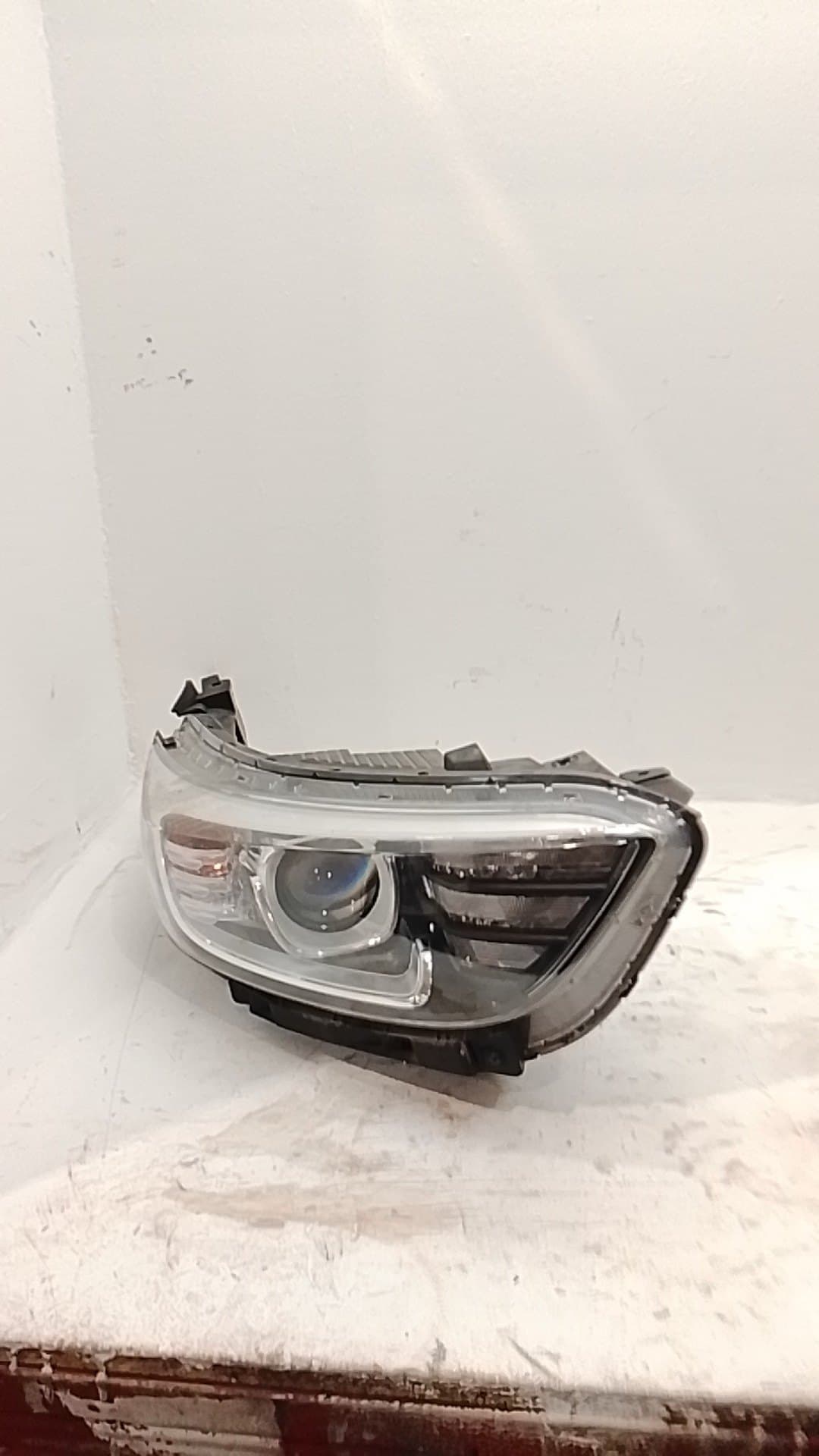 Faro izquierdo KIA STONIC