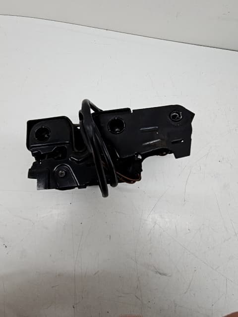 Cerradura capot AUDI A3 (8L)