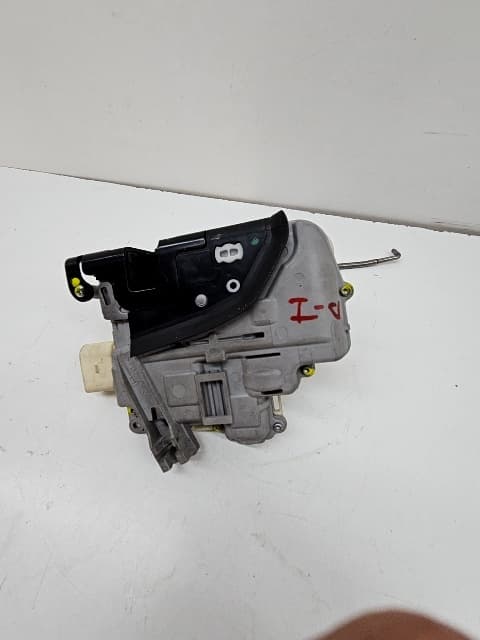 Cerradura puerta delantera izquierda AUDI A3 (8L) 3