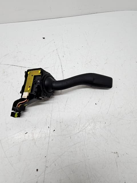 Mando intermitentes AUDI A3 (8L) 4