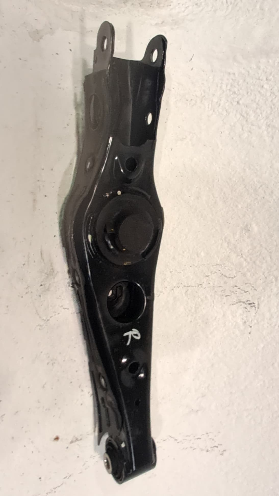 Brazo suspension inferior trasero derecho KIA SPORTAGE