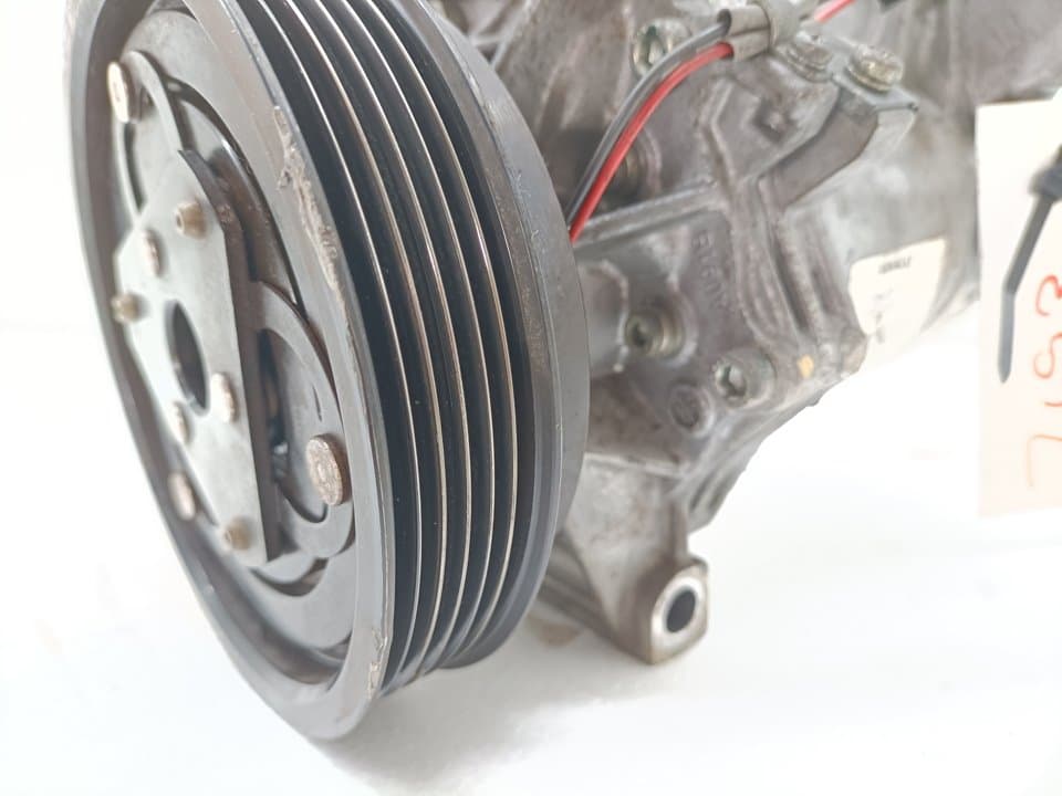 Recambio RENAULT FLUENCE ref. 8201025121B 3