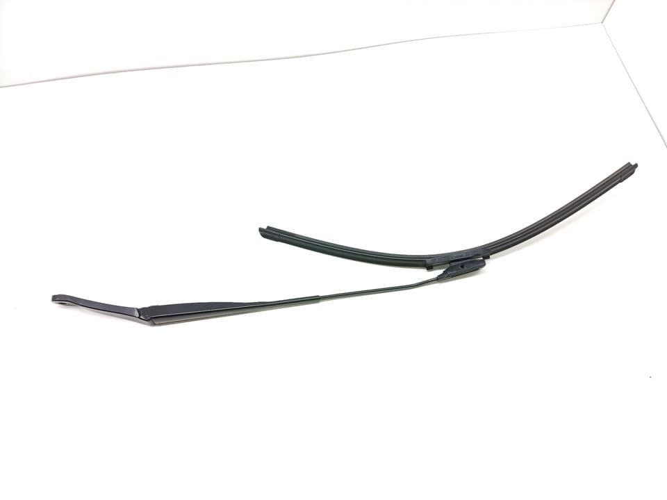 Brazo limpia delantero izquierdo RENAULT FLUENCE 3