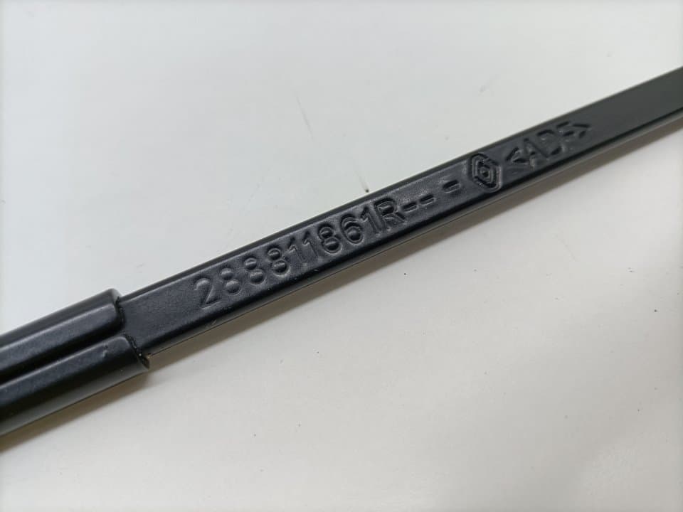 Brazo limpia delantero izquierdo RENAULT FLUENCE 2