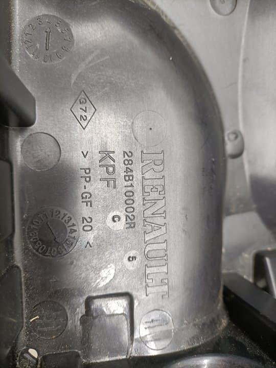 Plastico RENAULT FLUENCE 2