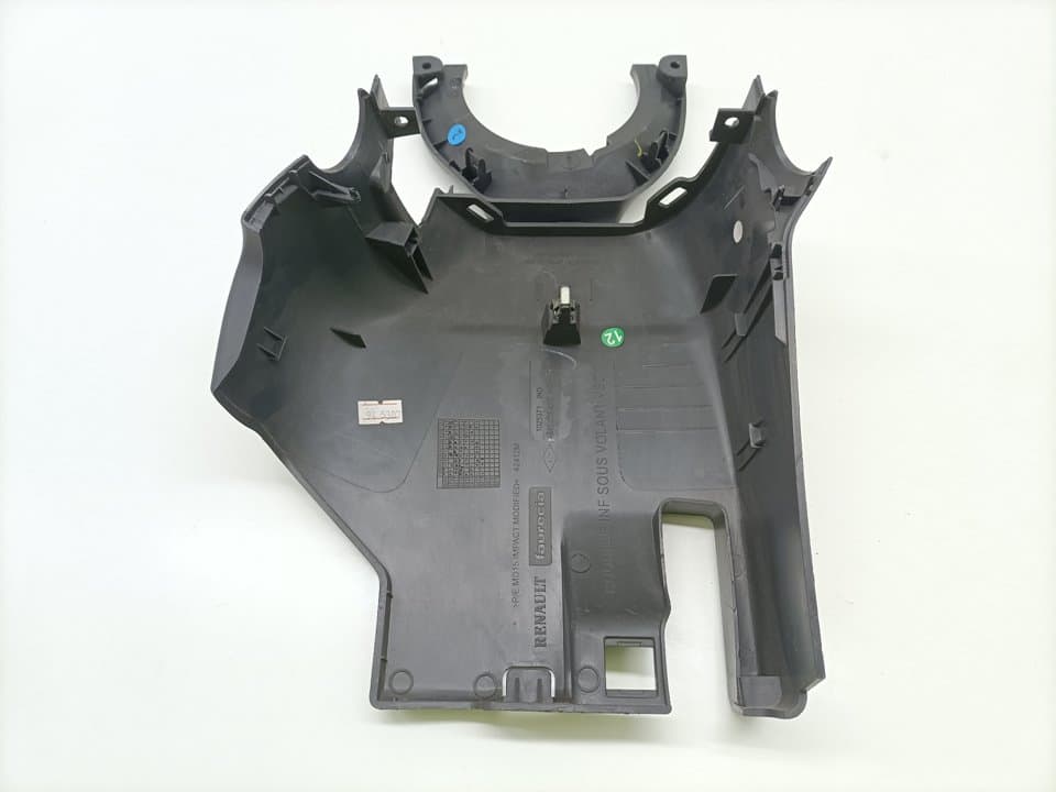 Plastico RENAULT FLUENCE 3