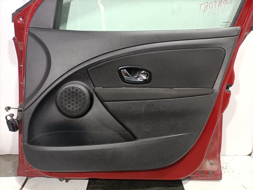 Guarnecido puerta delantera derecha RENAULT FLUENCE