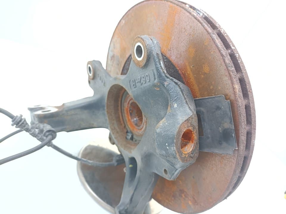 Mangueta delantera izquierda RENAULT FLUENCE 3
