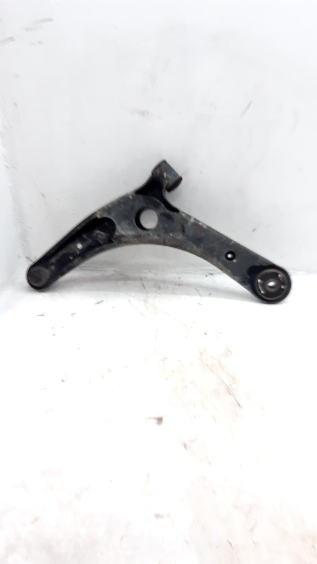 Brazo suspension inferior delantero derecho MITSUBISHI ASX (GA0W) 2