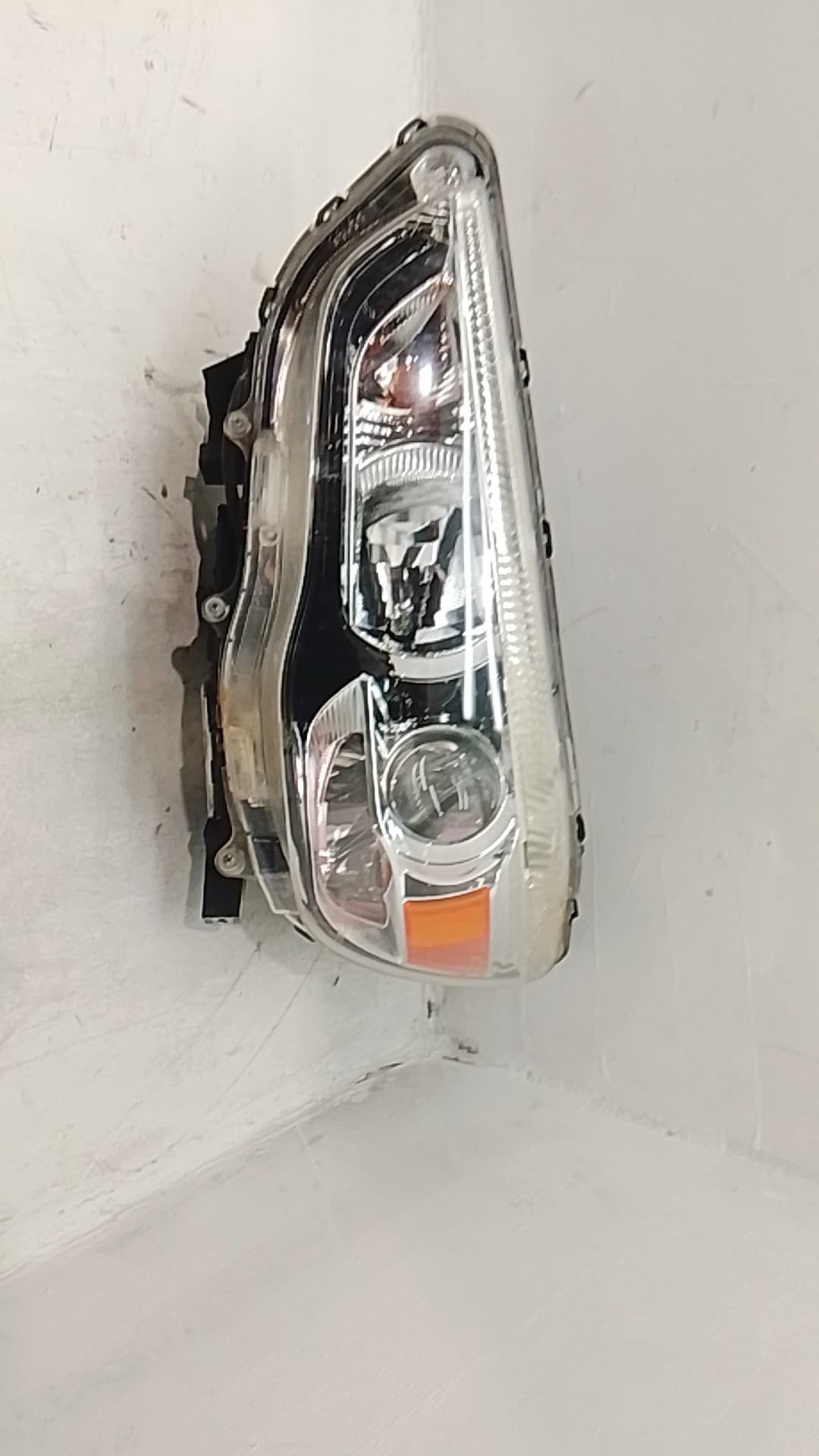 Faro izquierdo MITSUBISHI ASX (GA0W)