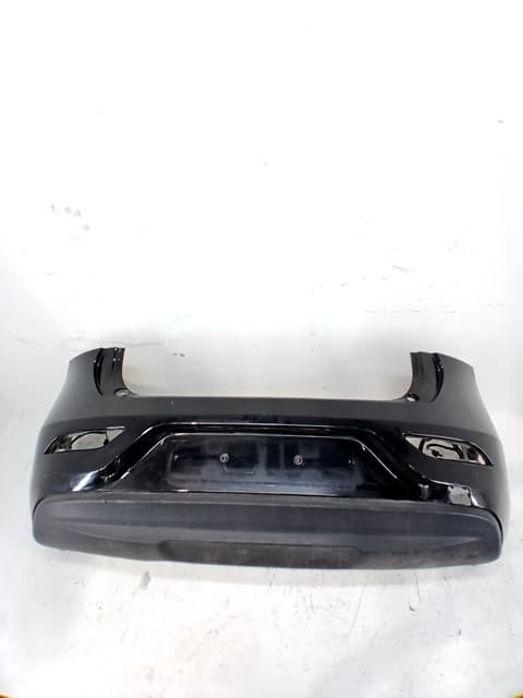 Paragolpes trasero VOLVO V40 5
