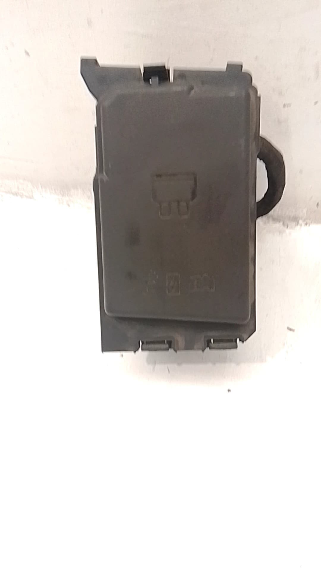 Caja reles / fusibles SEAT TOLEDO (KG3)