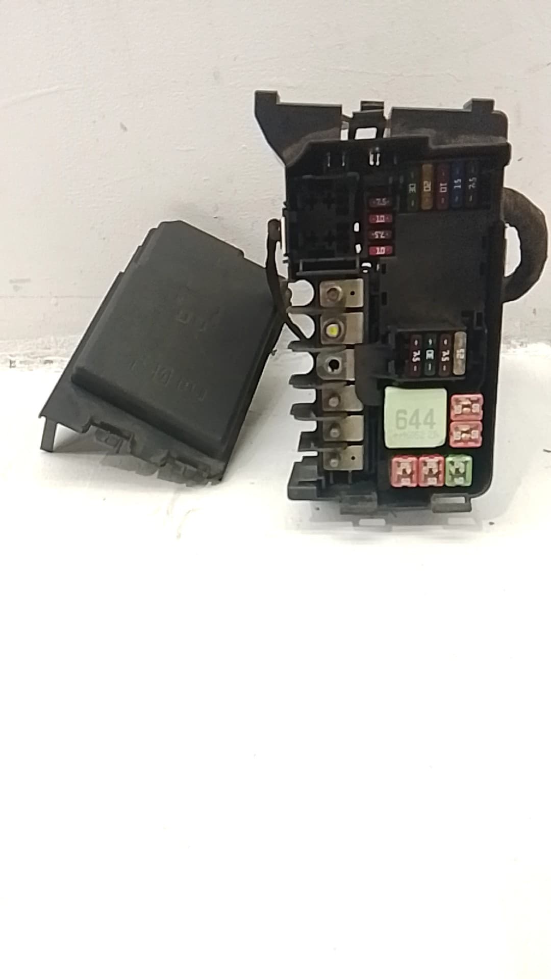Caja reles / fusibles SEAT TOLEDO (KG3) 2