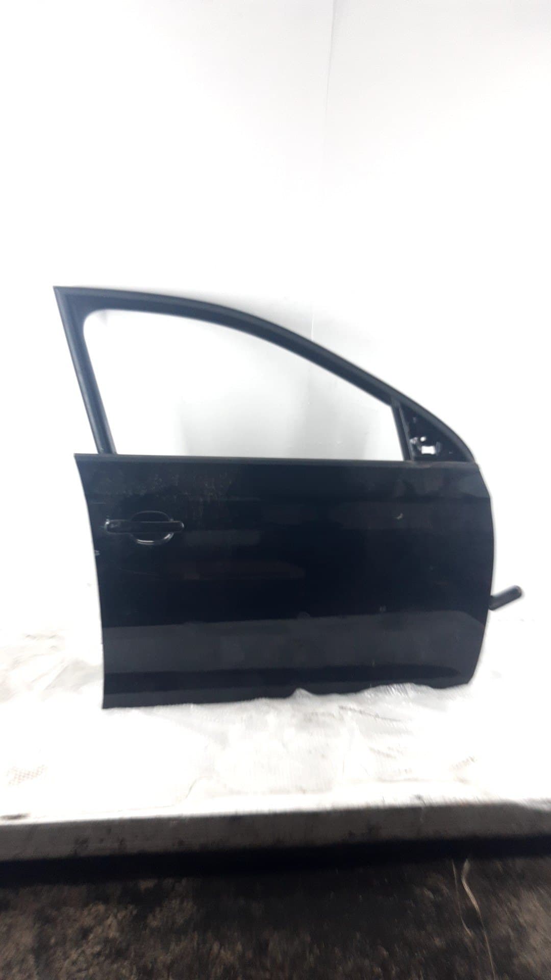 Puerta delantera derecha SEAT TOLEDO (KG3)