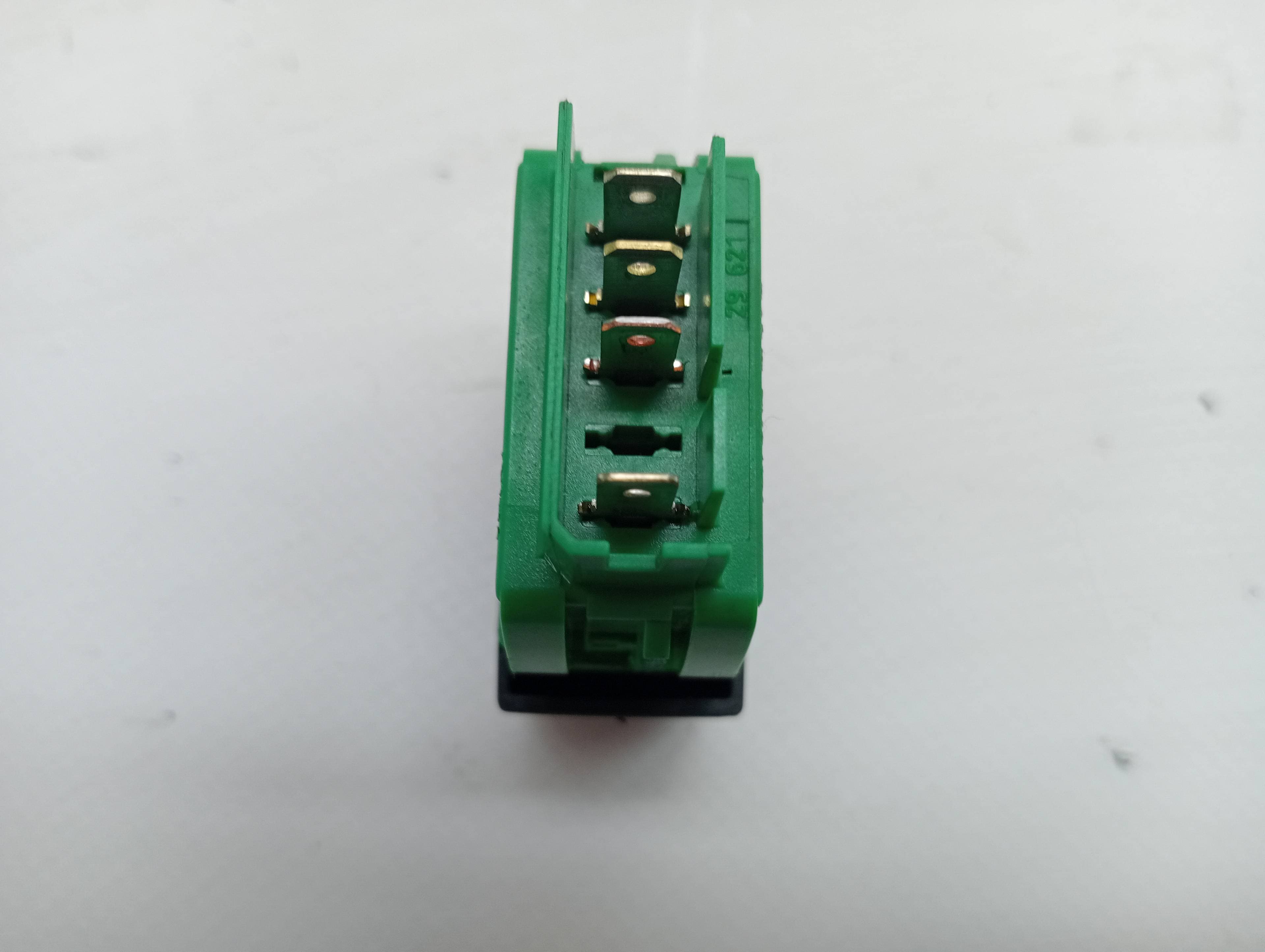 Mando elevalunas delantero derecho CITROEN C1 3