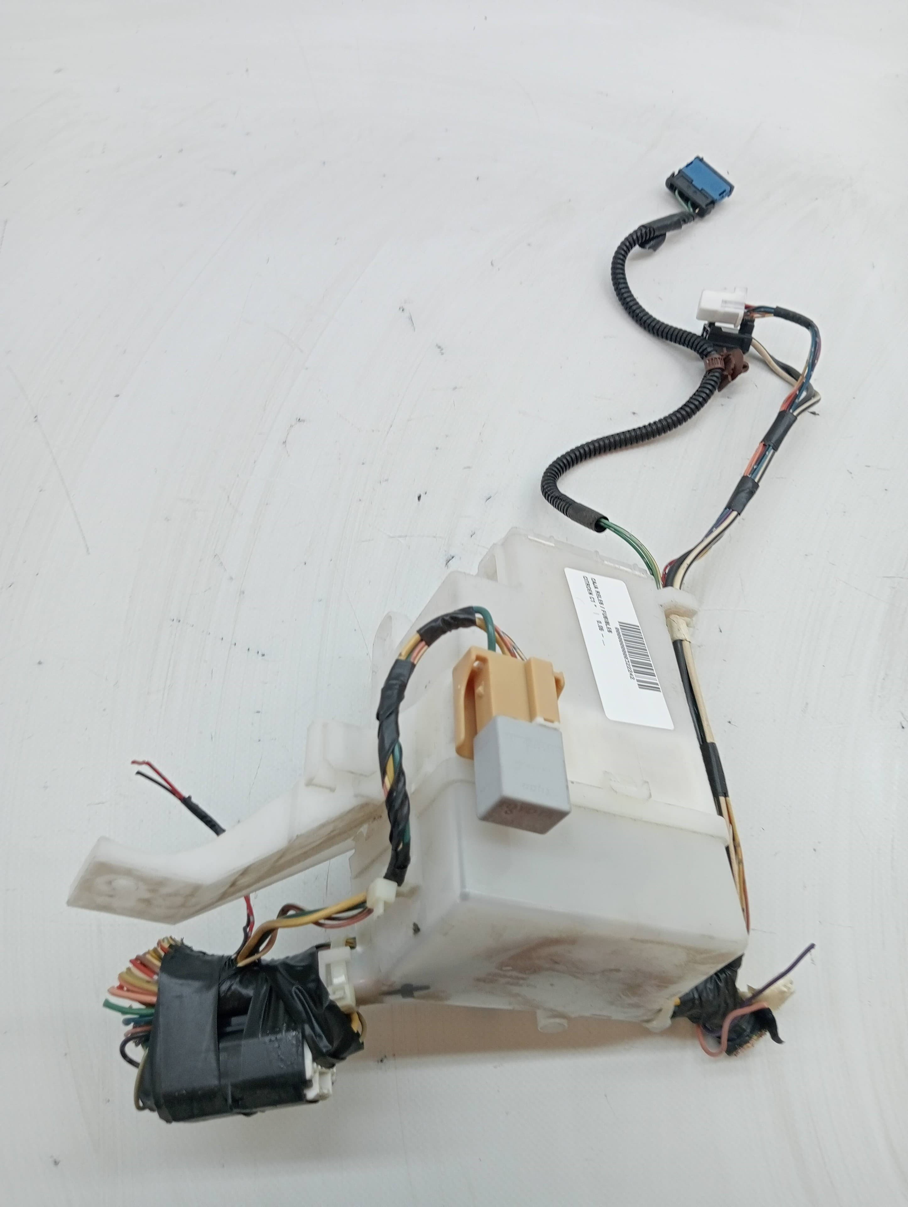 Caja reles / fusibles CITROEN C1