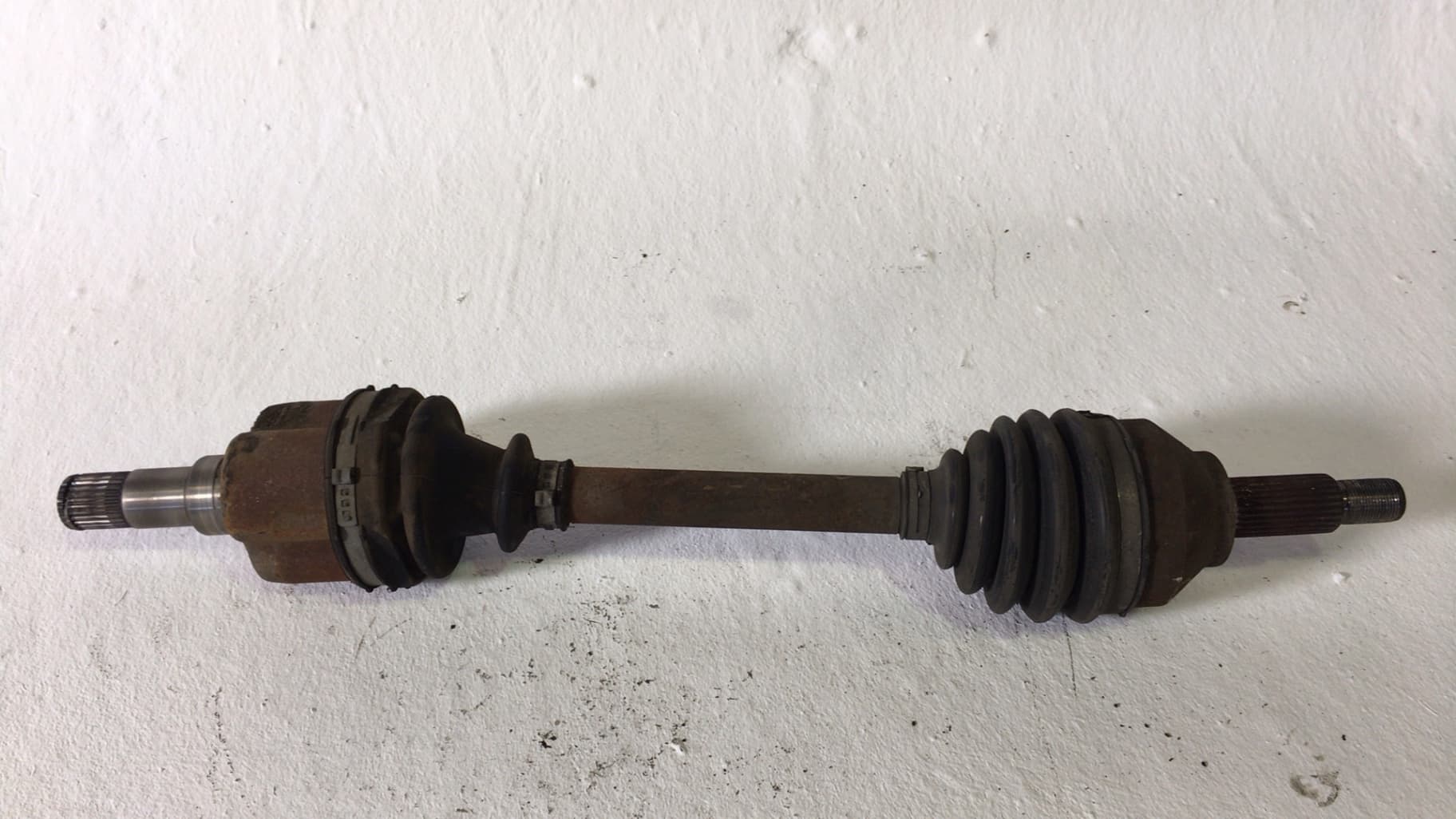 Transmision delantera izquierda FORD MONDEO III TURNIER (BWY)