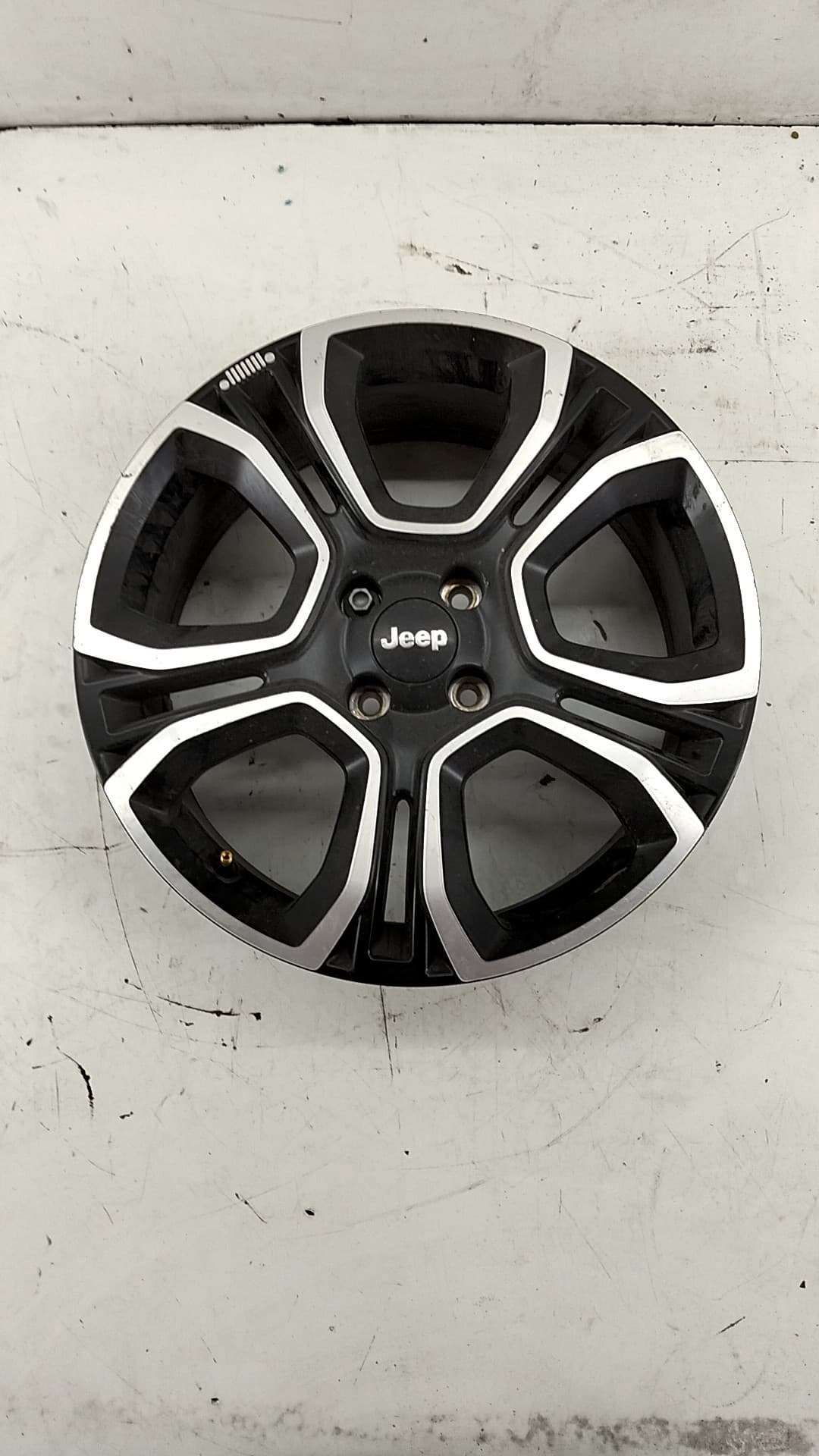 Llanta JEEP AVENGER (J2)
