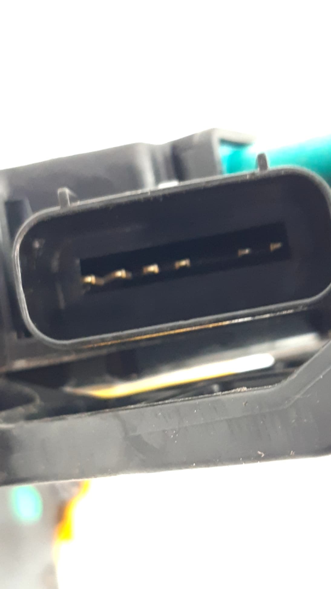 Cerradura puerta delantera izquierda KIA CEED 2