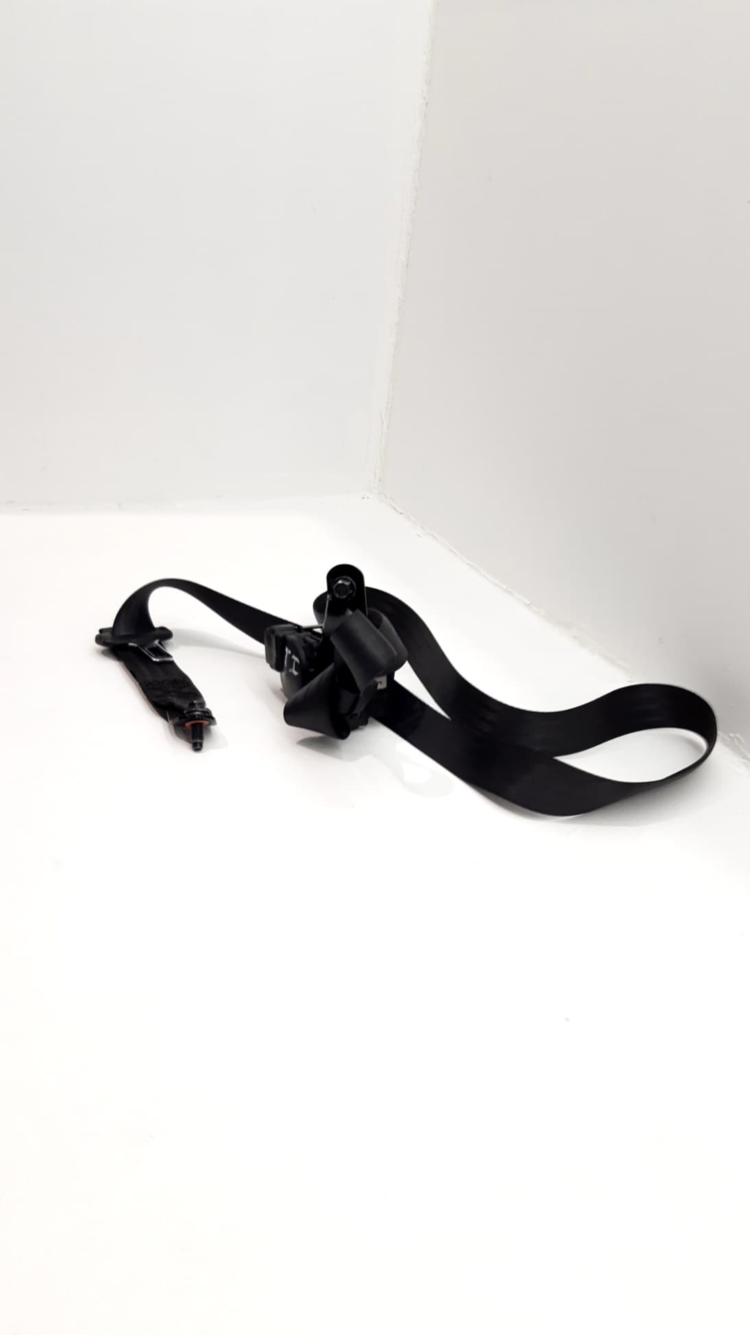 Cinturon seguridad trasero izquierdo KIA CEED 2