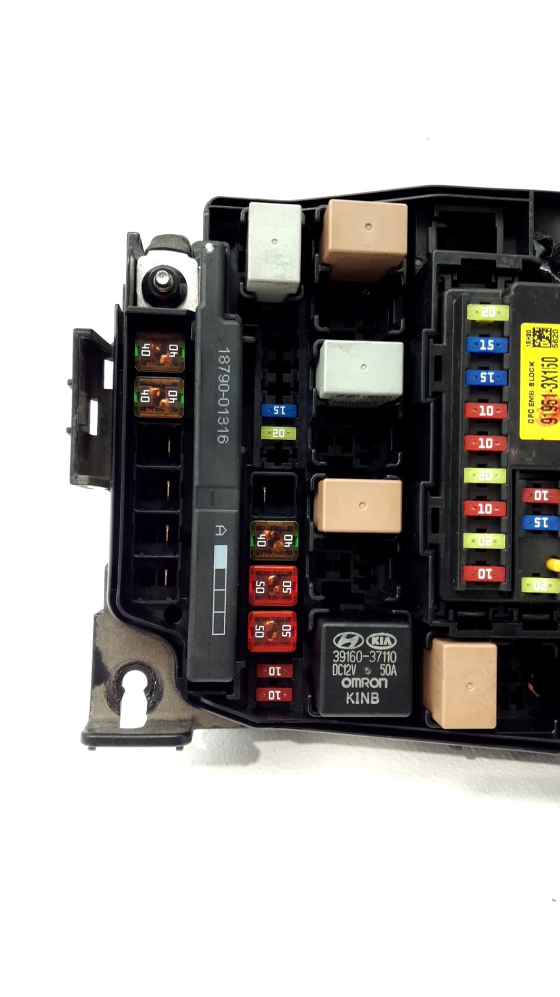 Caja fusibles KIA CEED 5