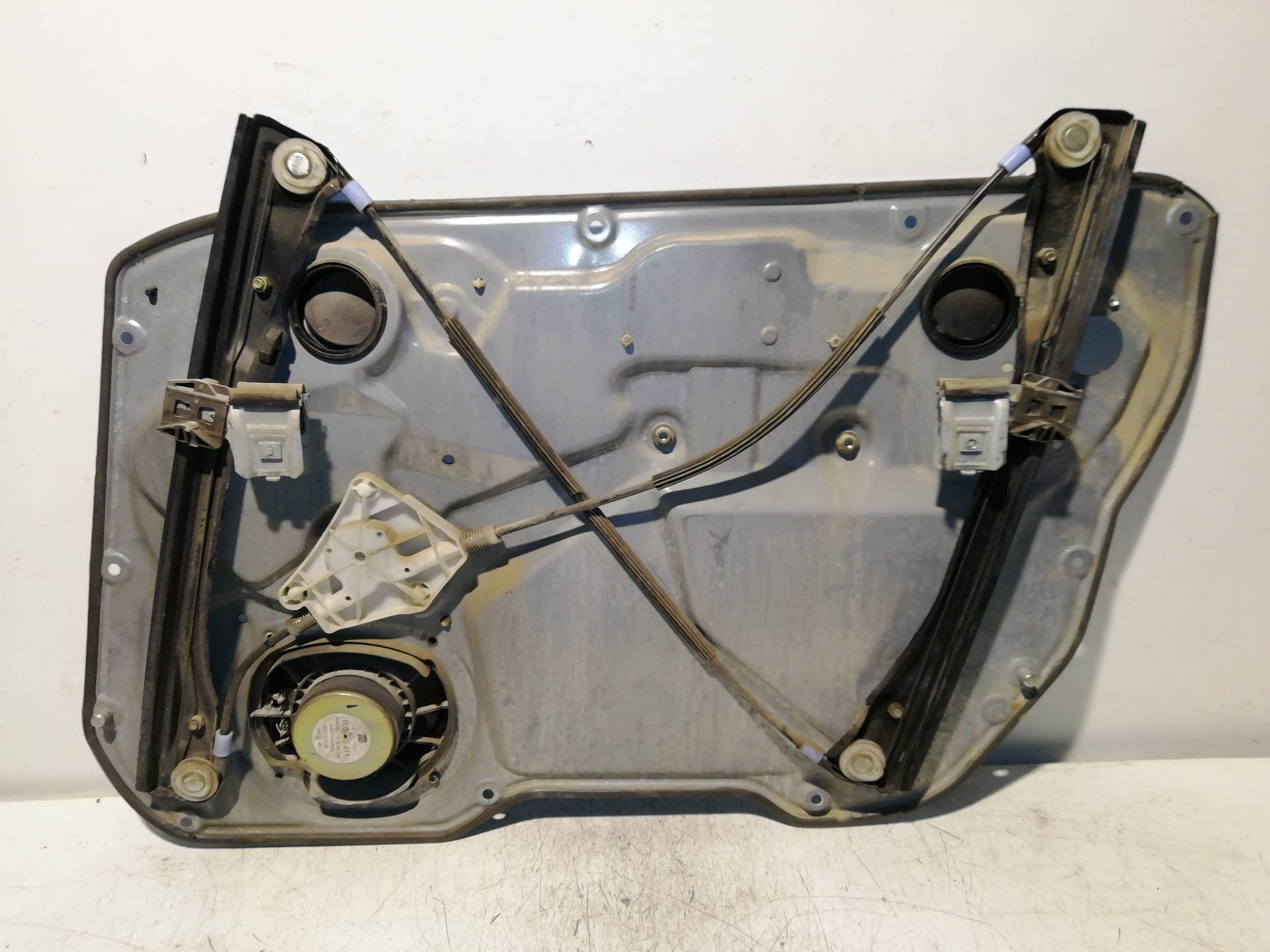 Elevalunas delantero izquierdo SEAT IBIZA (6L1) 2