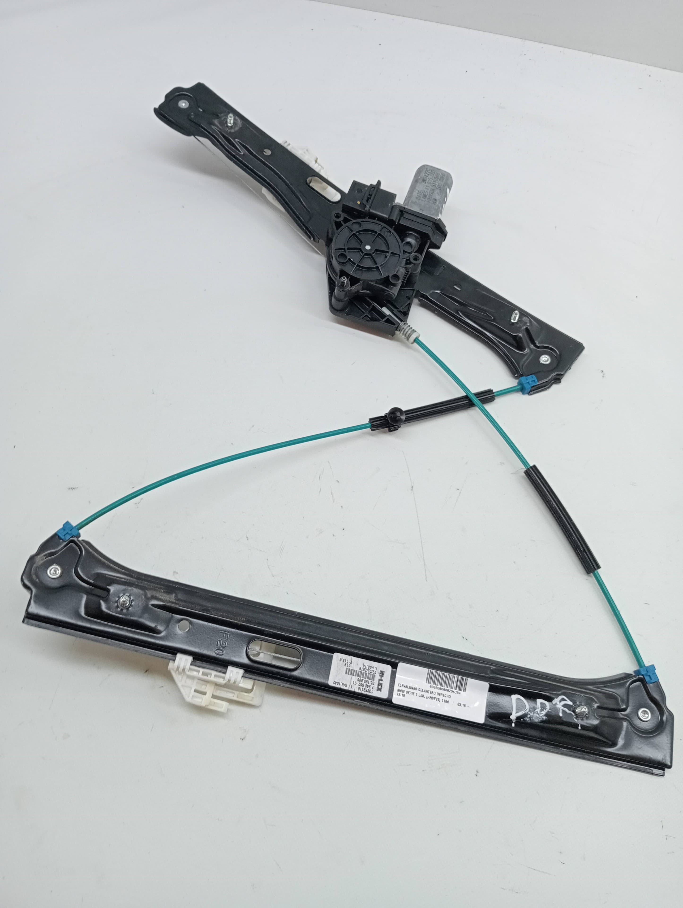 Elevalunas delantero derecho BMW SERIE 1 LIM