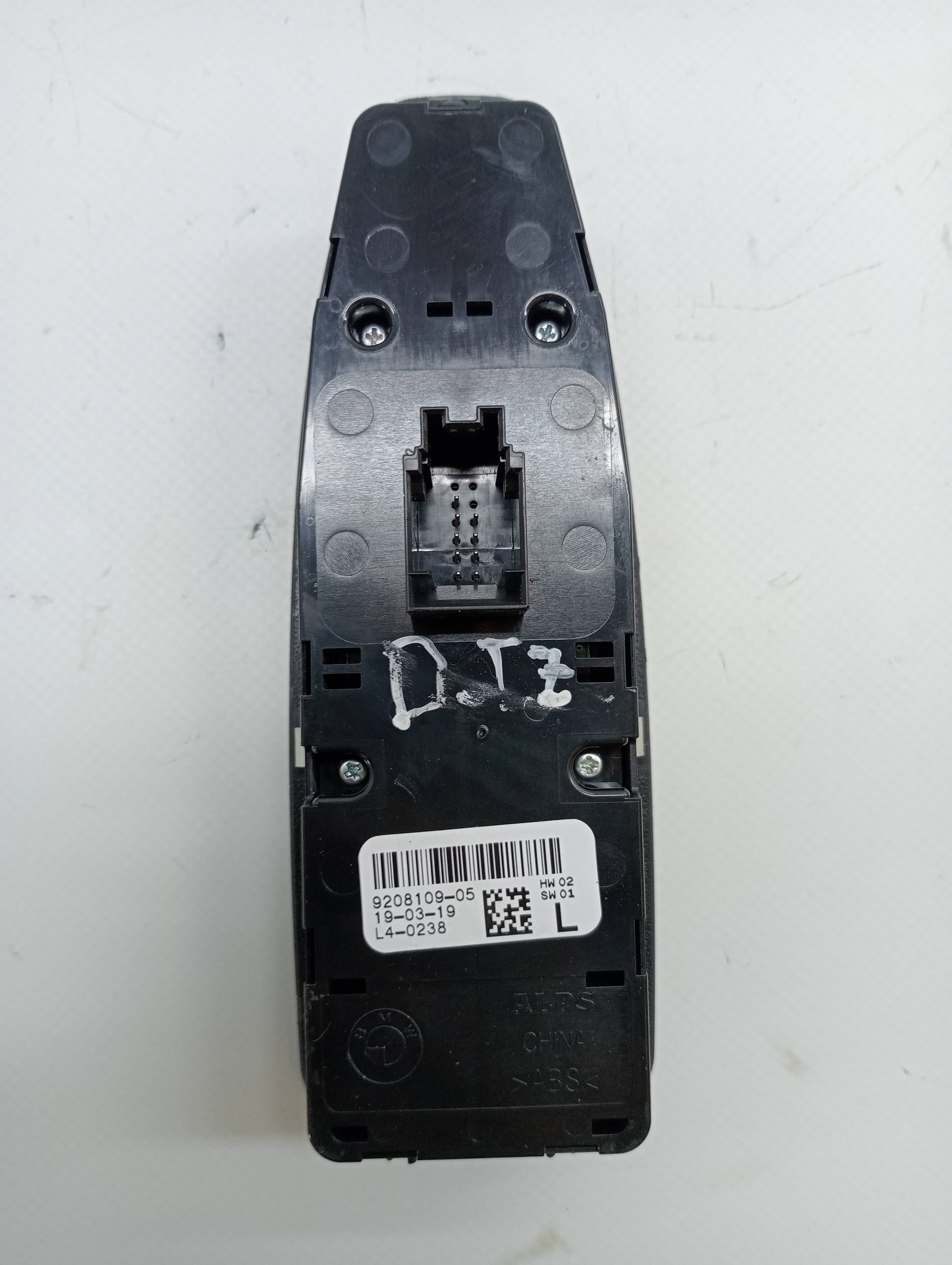 Mando elevalunas delantero izquierdo BMW SERIE 1 LIM 2