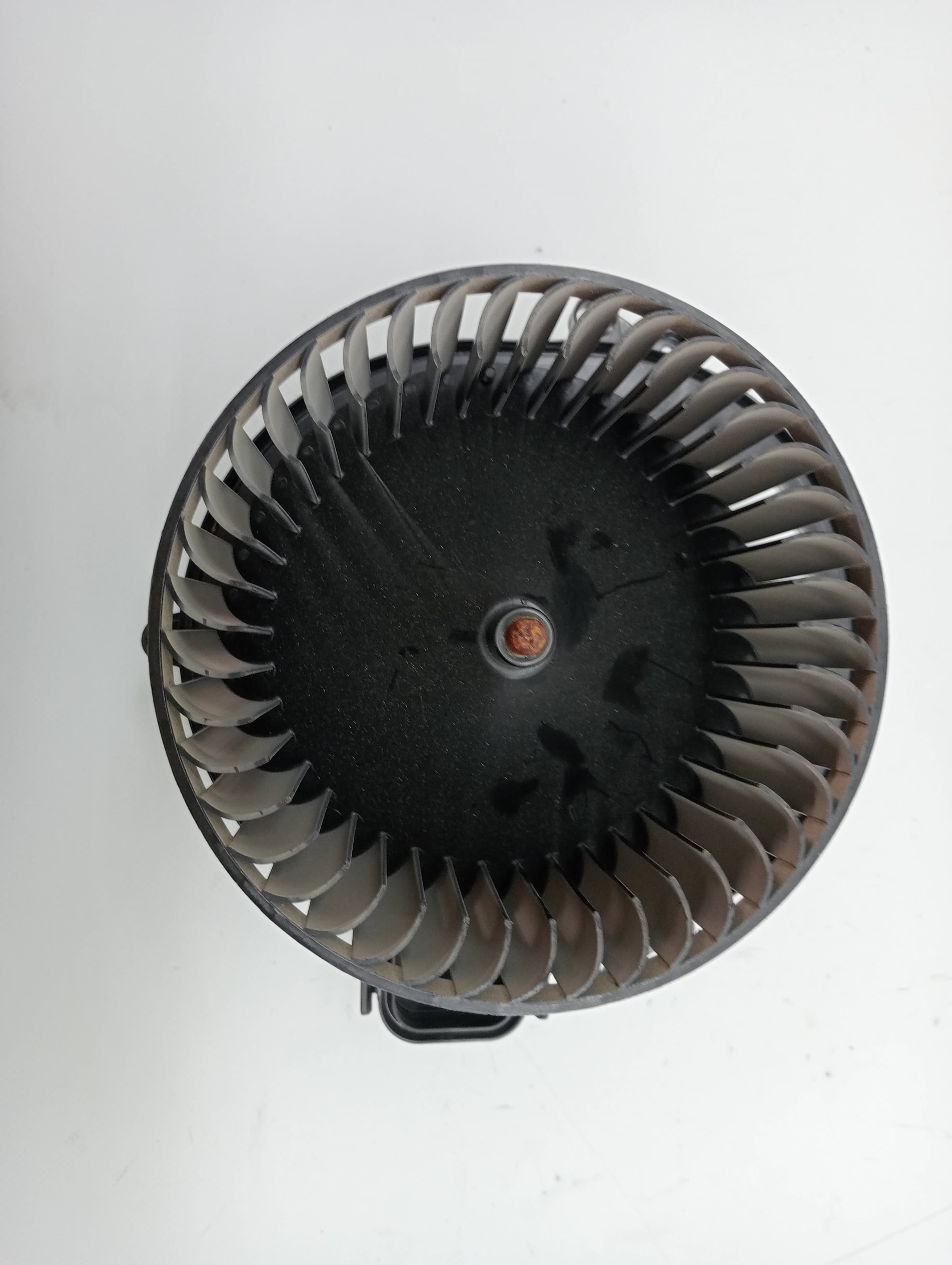 Motor calefaccion BMW SERIE 1 LIM 2