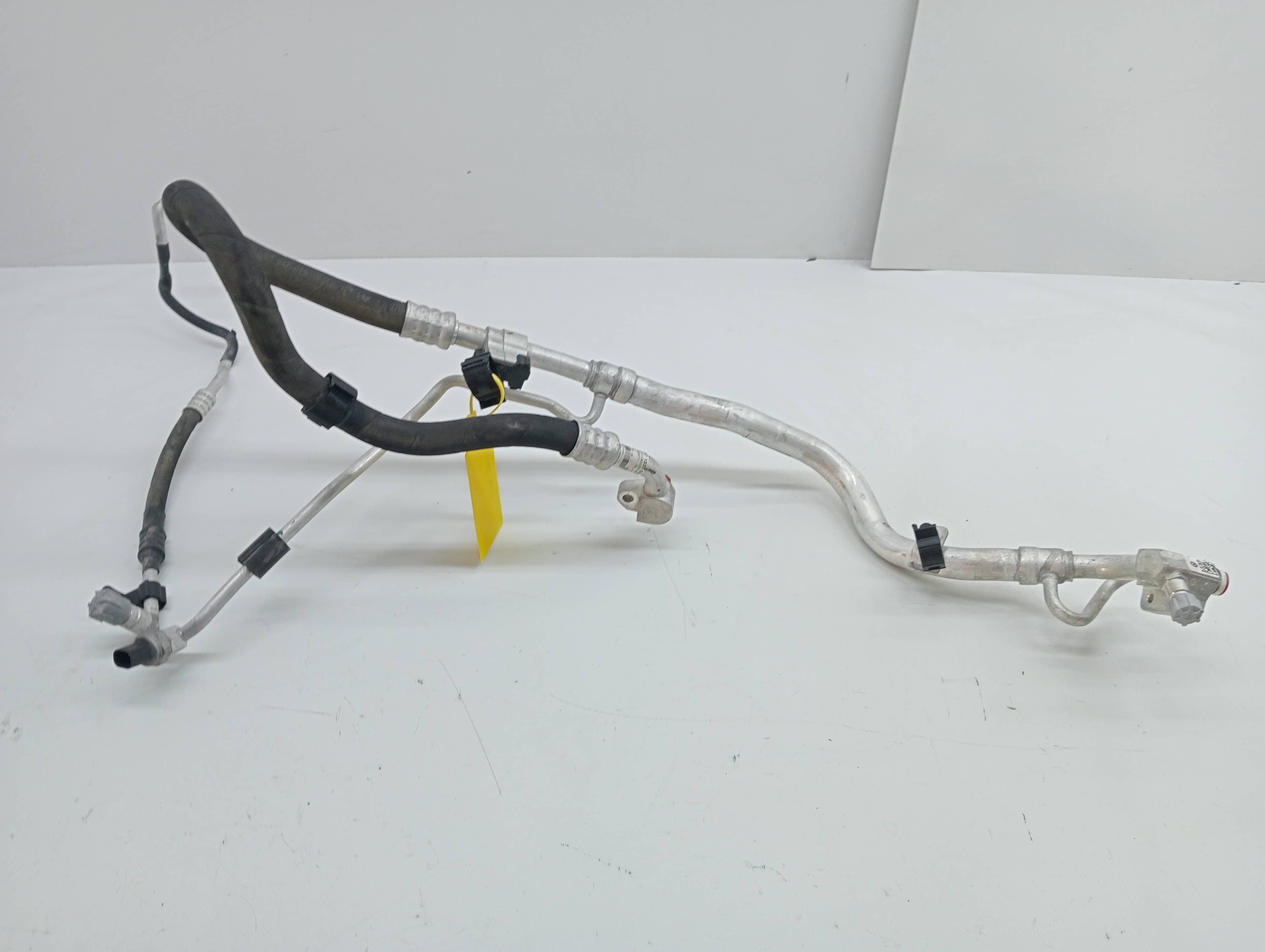 Recambio BMW SERIE 1 LIM ref. 64539337127