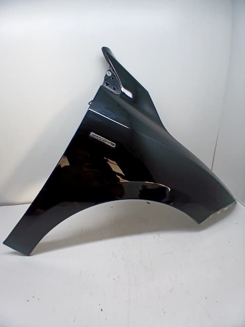 Aleta delantera derecha RENAULT MEGANE III BERLINA 5 P 3