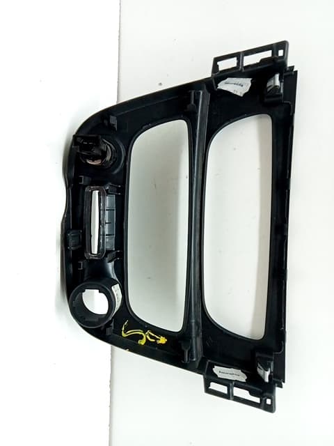Moldura interior RENAULT MEGANE III BERLINA 5 P 2