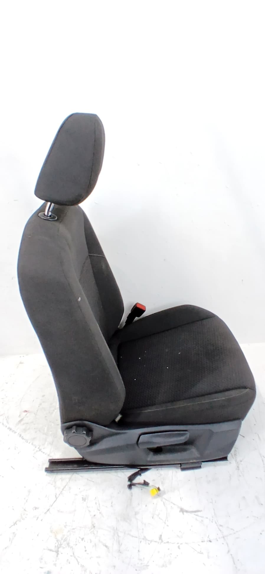 Asiento delantero derecho VOLKSWAGEN POLO 3