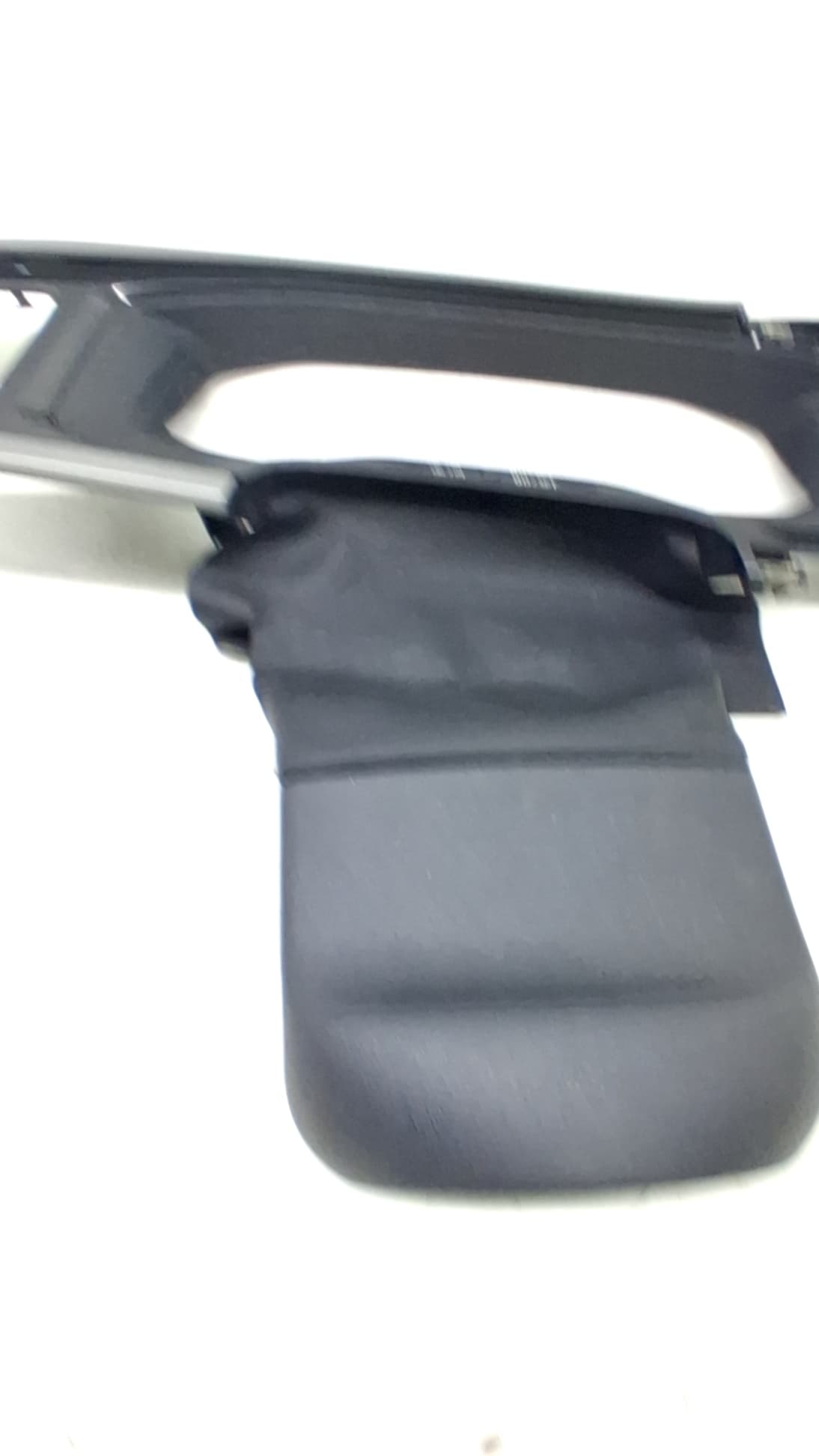 Recambio VOLKSWAGEN POLO ref. 2G1858415BBRFX 2